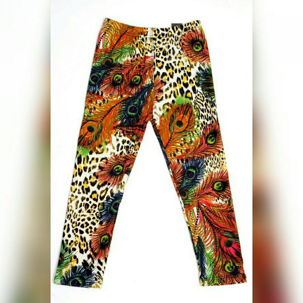 New Mix Girls Peach Skin Feather Print Leggings Small, Medium & Large